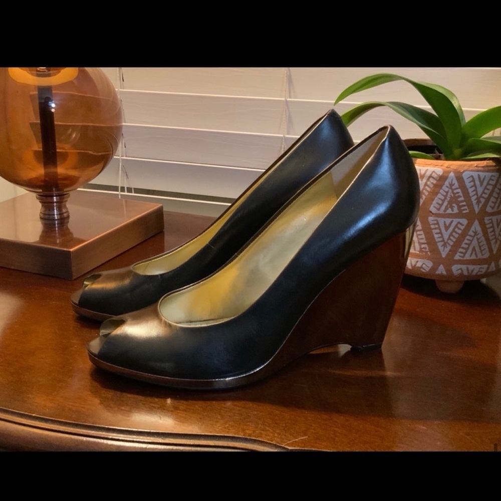 Brown Nine West Wedges